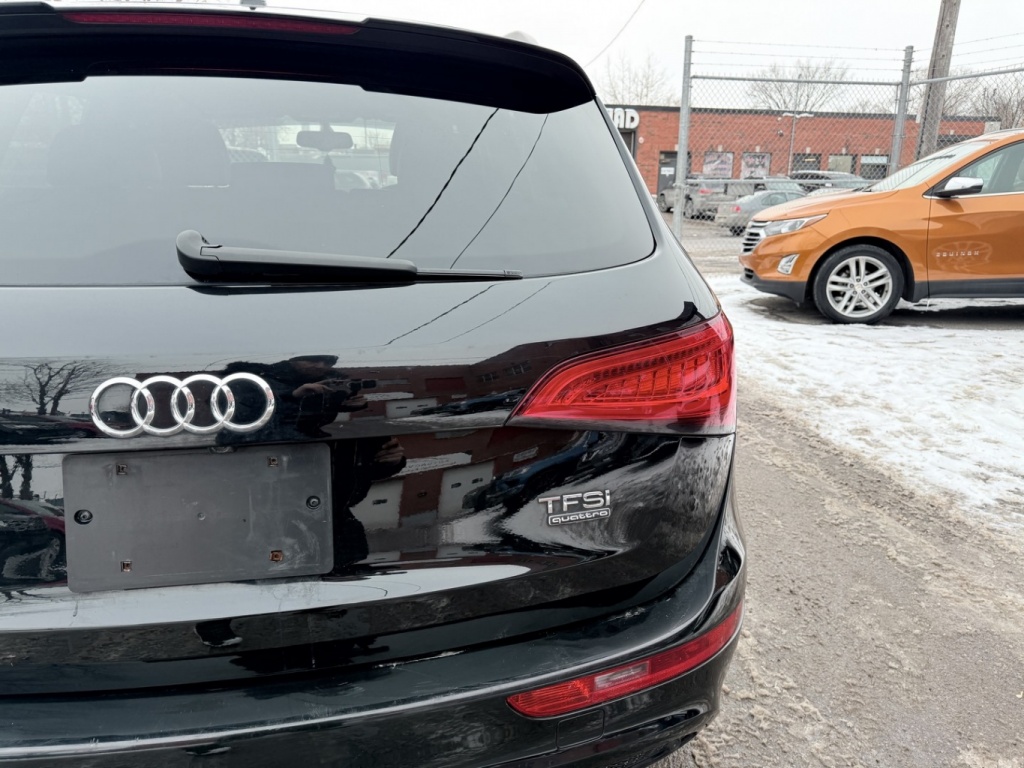 2016 Audi Q5 2.0T Technik