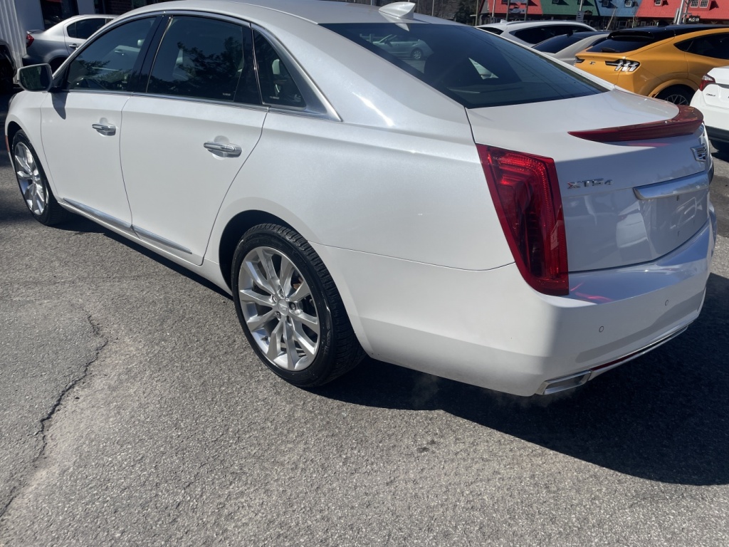 2016 Cadillac XTS