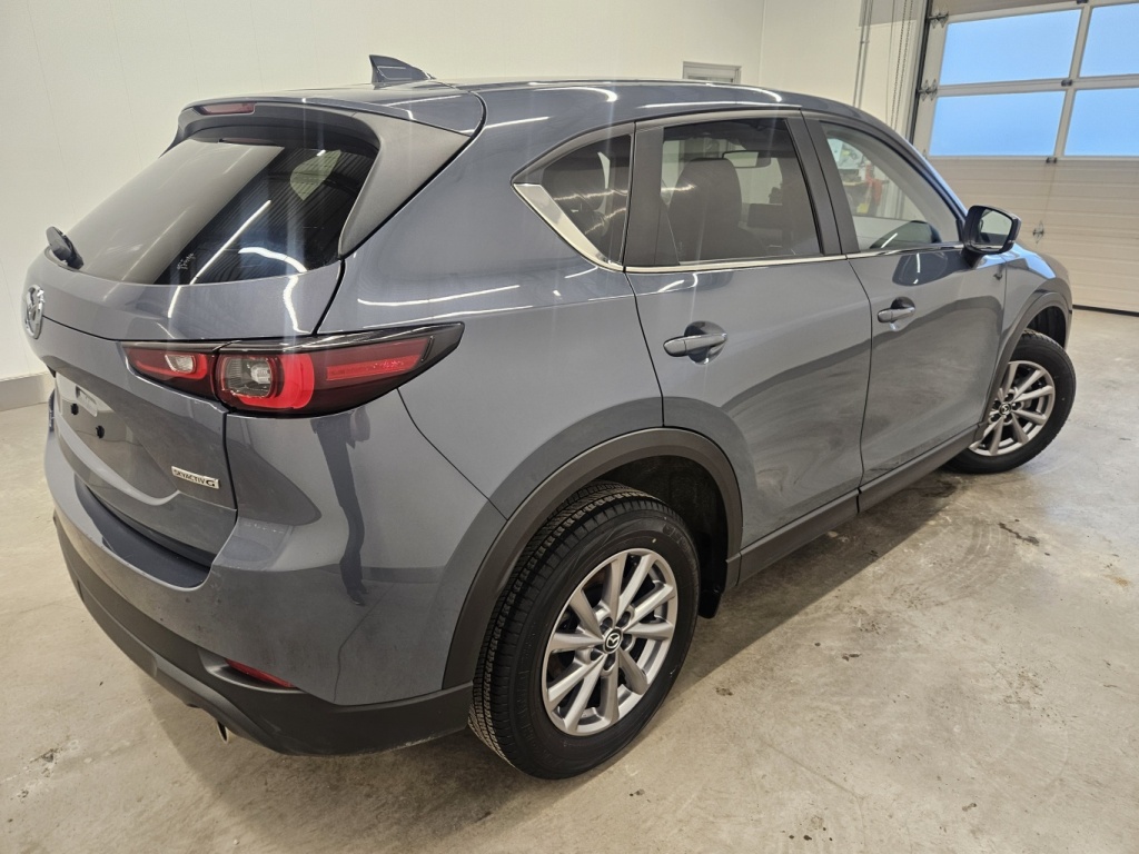 2022 Mazda CX-5 GS